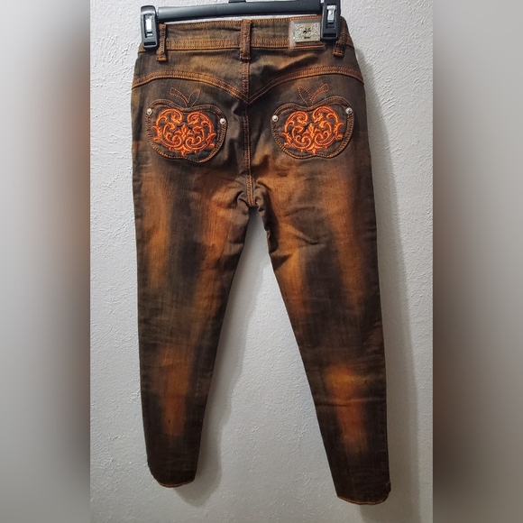 Apple Bottoms Denim - Apple bottoms jea low rise, skinny jeans. Orange and black color.  Size 3/4